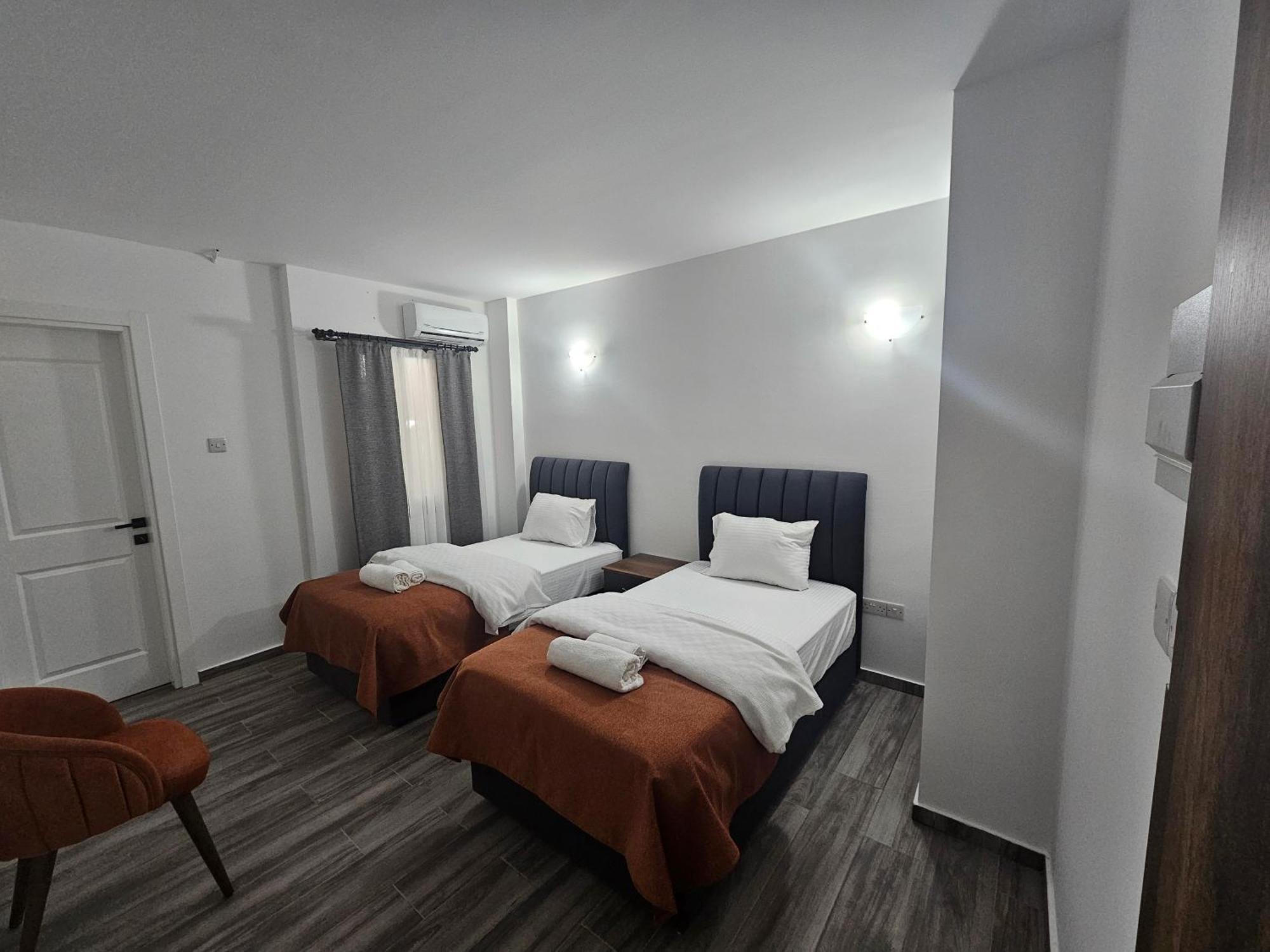 Cyprus Harbour Suites Kyrenia  Eksteriør billede
